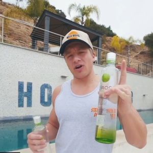 Meet your Posher, Moises